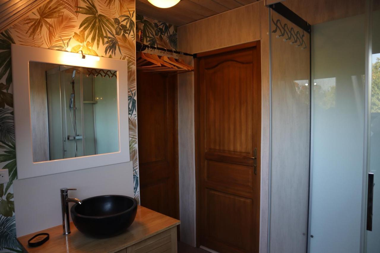 Kleene Geluk - Chambres Et Table D'Hotes Saint-Jans-Cappel Exteriör bild