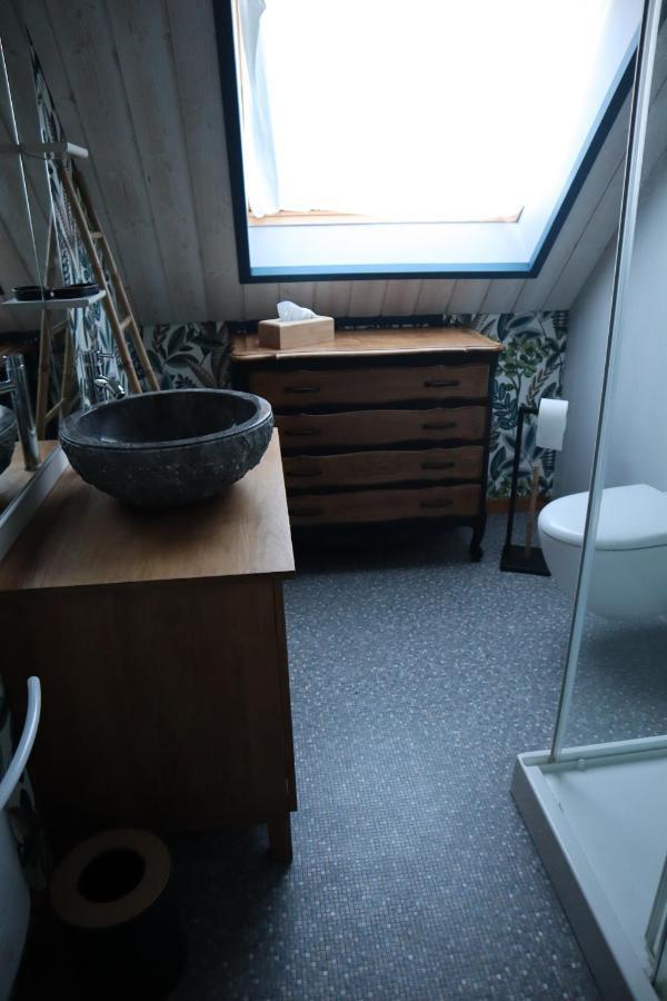 Kleene Geluk - Chambres Et Table D'Hotes Saint-Jans-Cappel Exteriör bild